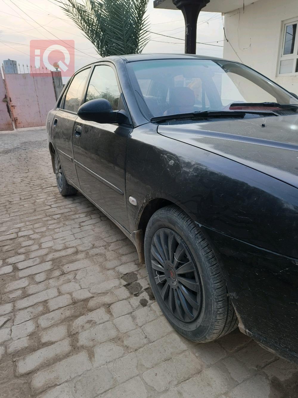 پرۆتۆن واجە